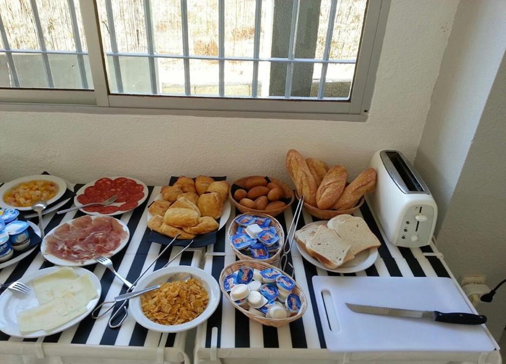 Hostal La Torre Almuñécar Extérieur photo
