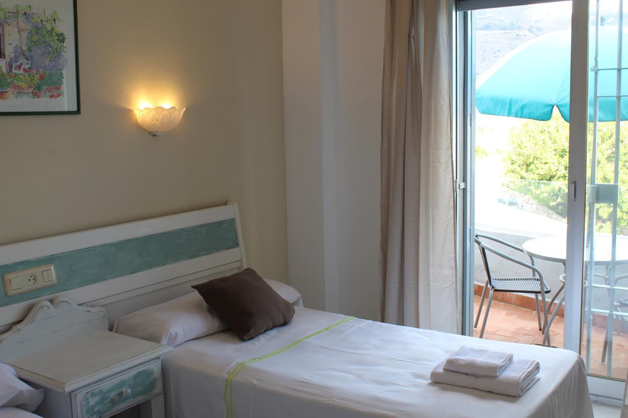 Hostal La Torre Almuñécar Extérieur photo