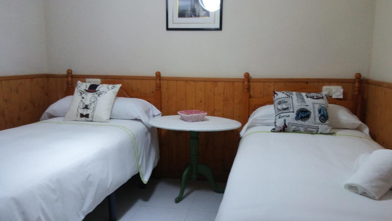 Hostal La Torre Almuñécar Extérieur photo