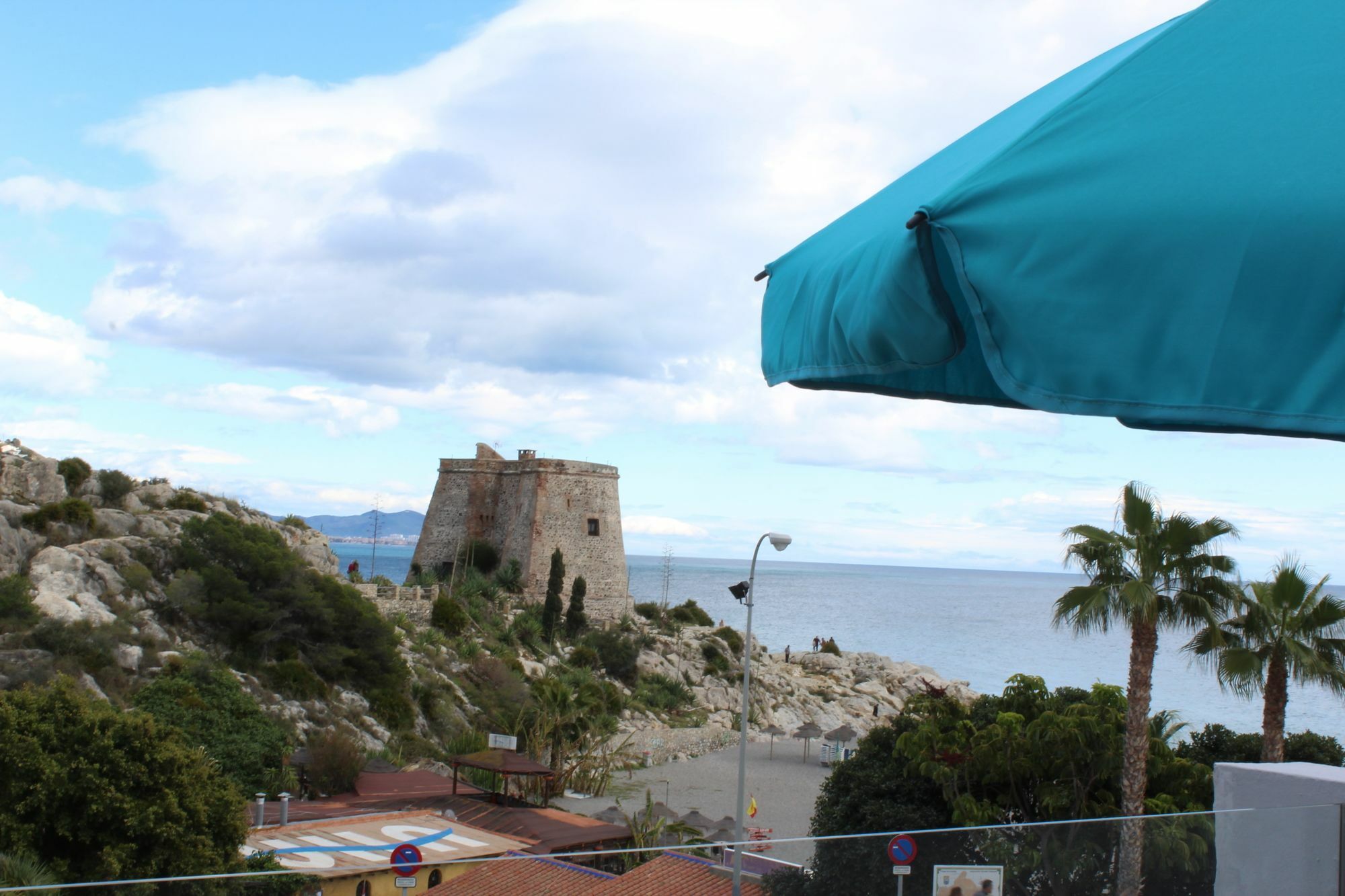 Hostal La Torre Almuñécar Extérieur photo