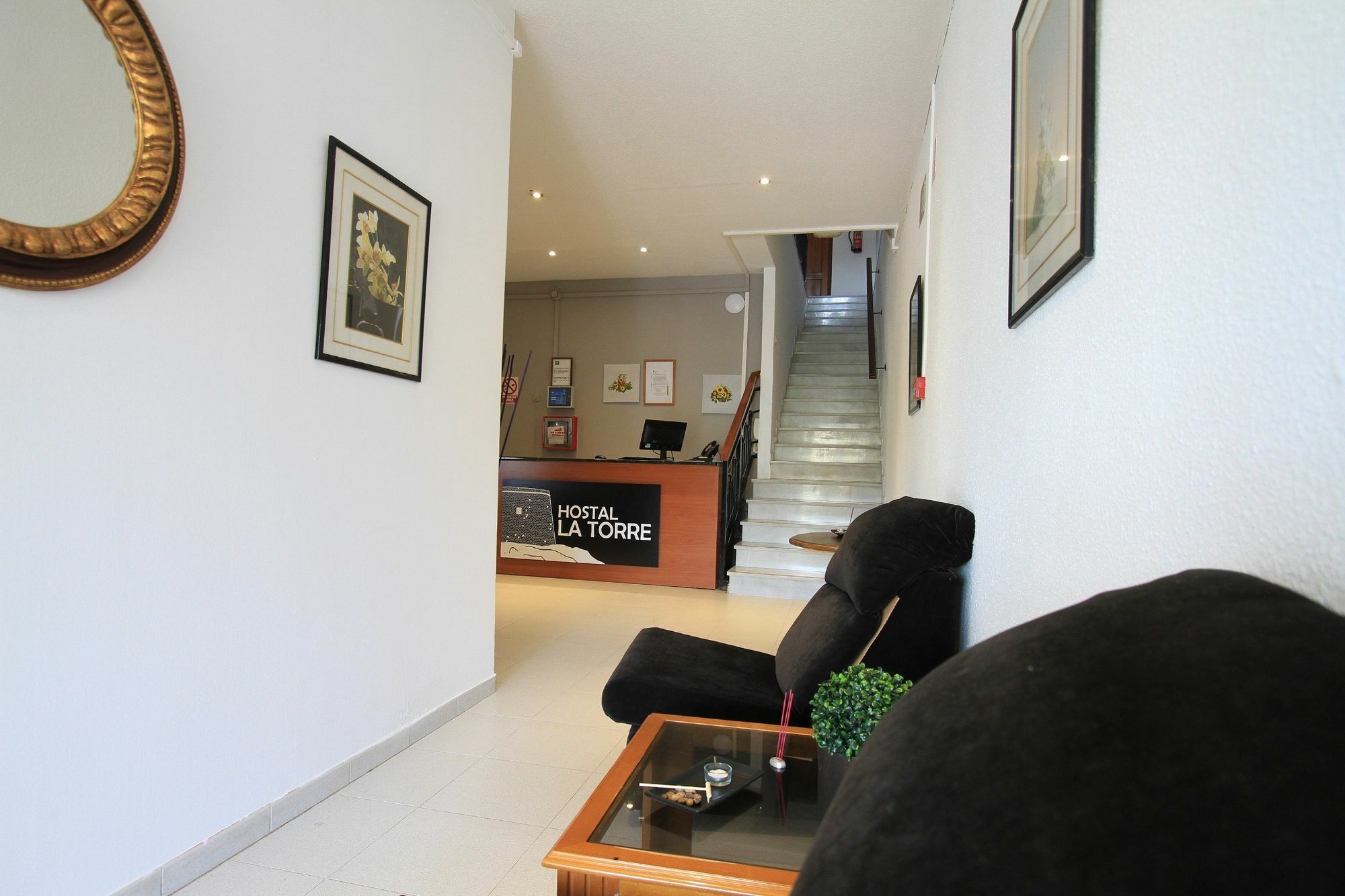 Hostal La Torre Almuñécar Extérieur photo